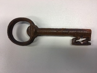 Classic cast iron key as a bottle opener, beautiful!